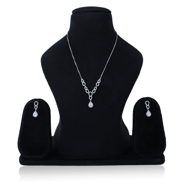 Sterling Silver Teardrop Chain Necklace Set